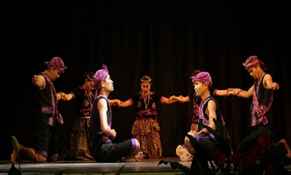 Mengenal Tarian Asal Sulawesi Tengah